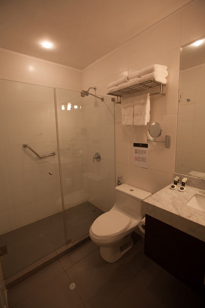 2W Apartments Service Diez Canseco Lima Luaran gambar
